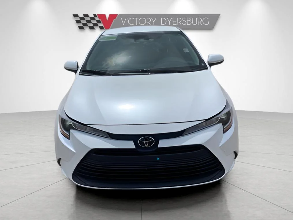 Used 2026 Beige Toyota LE image 3
