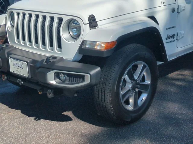 Used 2021 White Jeep Unlimited Sahara image 9