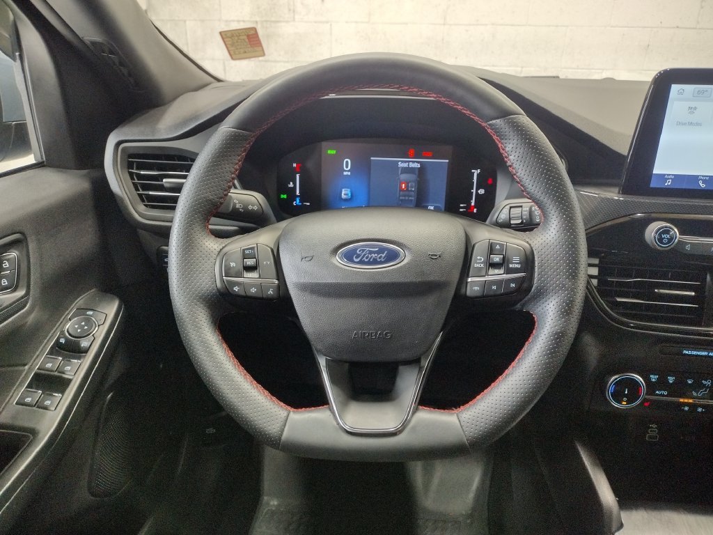 Used 2024 Vapor Blue Ford ST-Line Select image 17