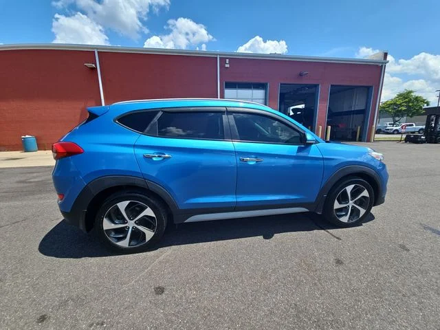 Used 2018 Blue Hyundai Limited image 10