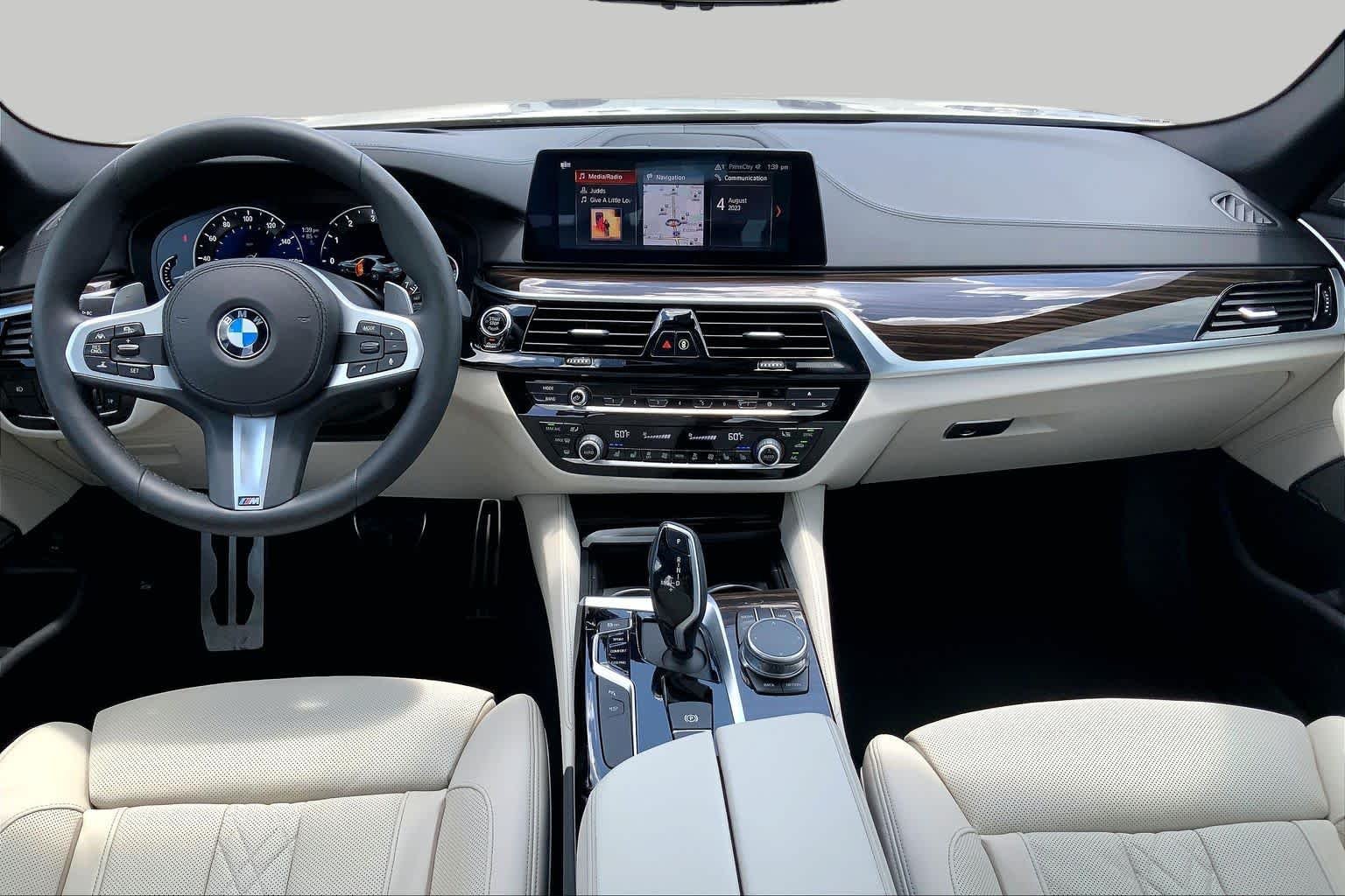 Used 2019 Rhodonite Silver Metallic BMW 540i image 15