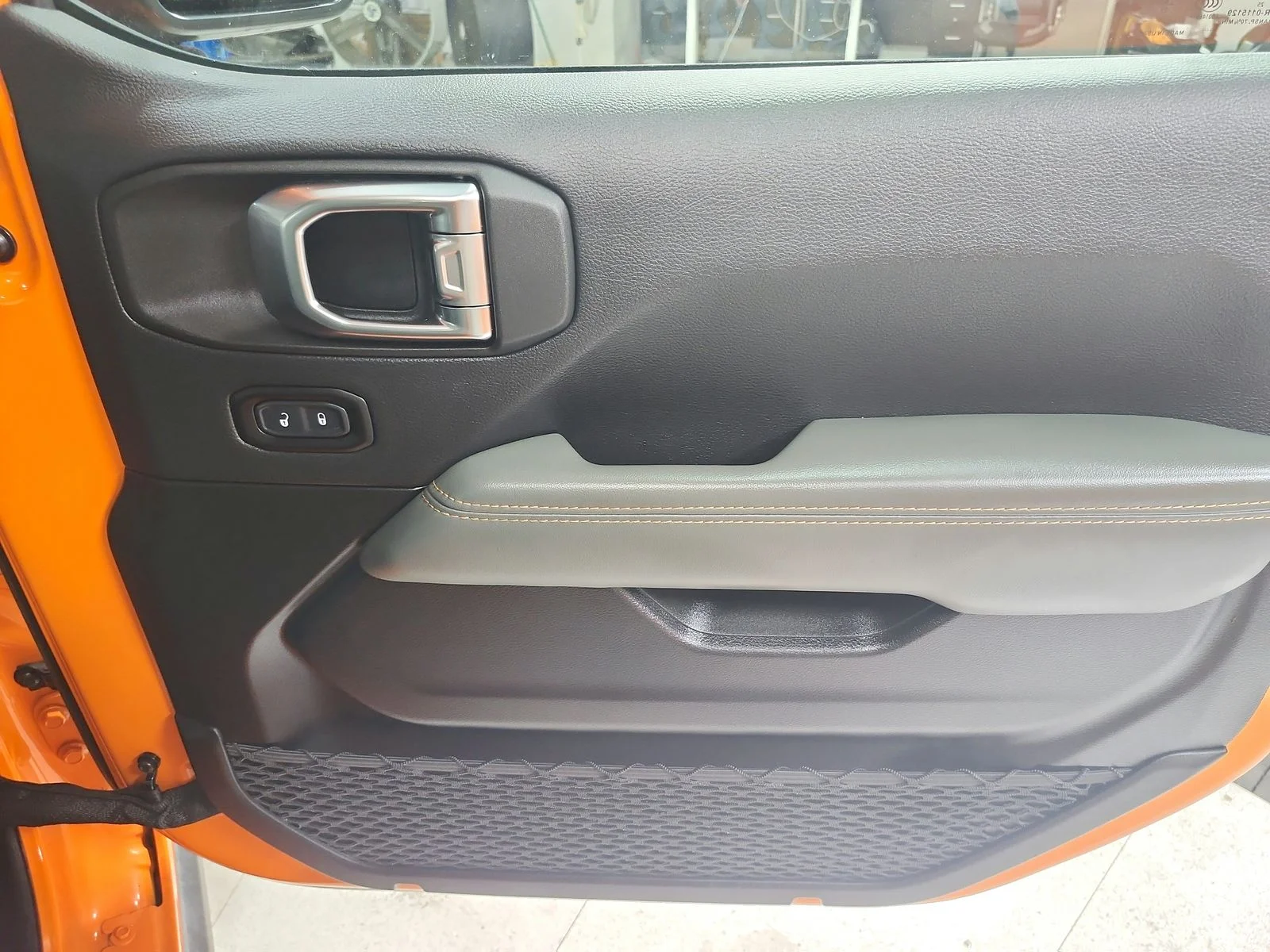 Used 2025 JOOSE Jeep Mojave image 45