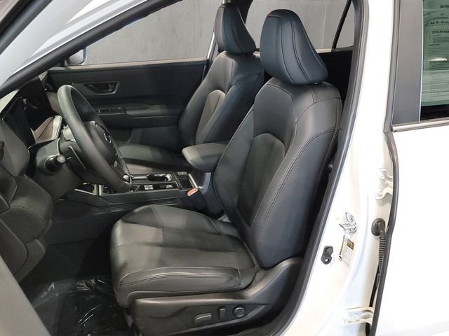 Used 2026 Crystal White Pearl Subaru Premium image 7