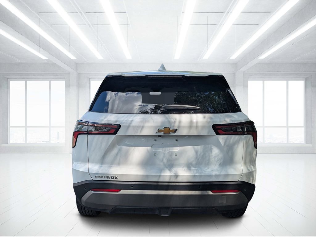 Used 2026 White Chevrolet LT image 4