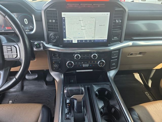 Used 2021  Ford Lariat image 16