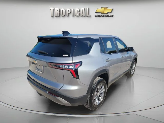 Used 2025 Sterling Gray Metallic Chevrolet LT image 5
