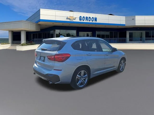 Used 2018 Silver BMW xDrive28i image 6
