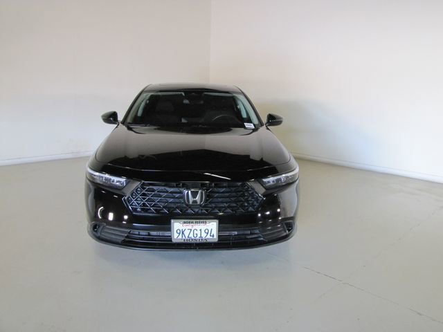 Certified Used 2024 Crystal Black Pearl Honda EX image 2
