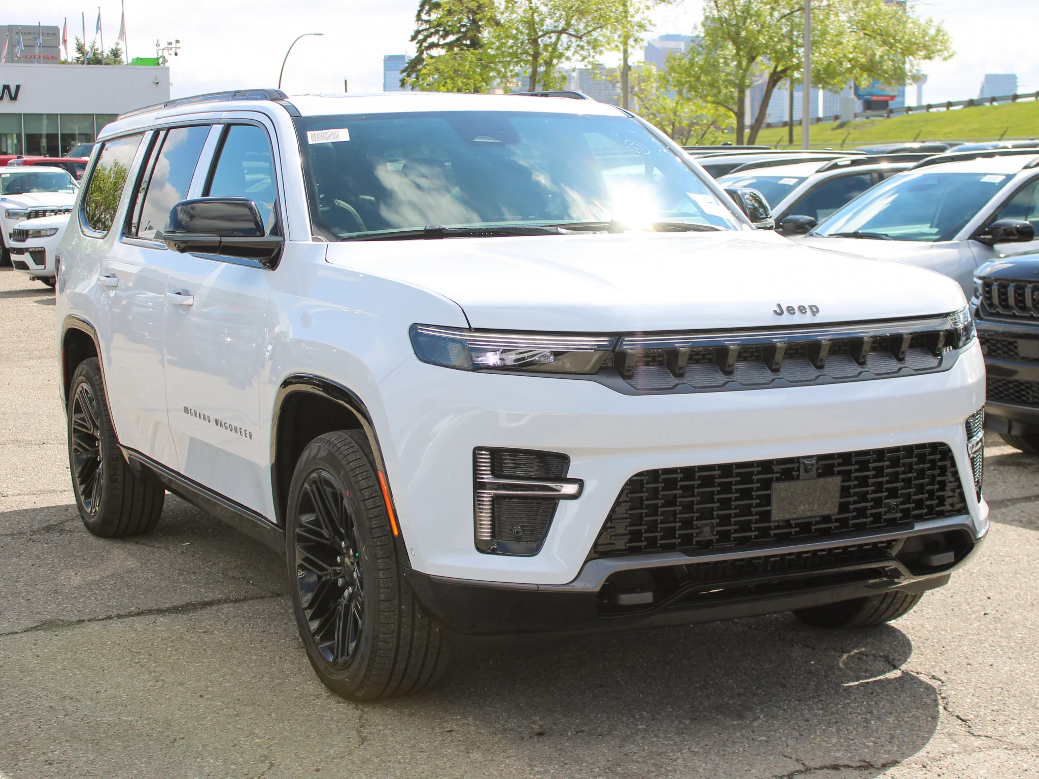 New 2026 White Jeep Limited Reserve* image 6