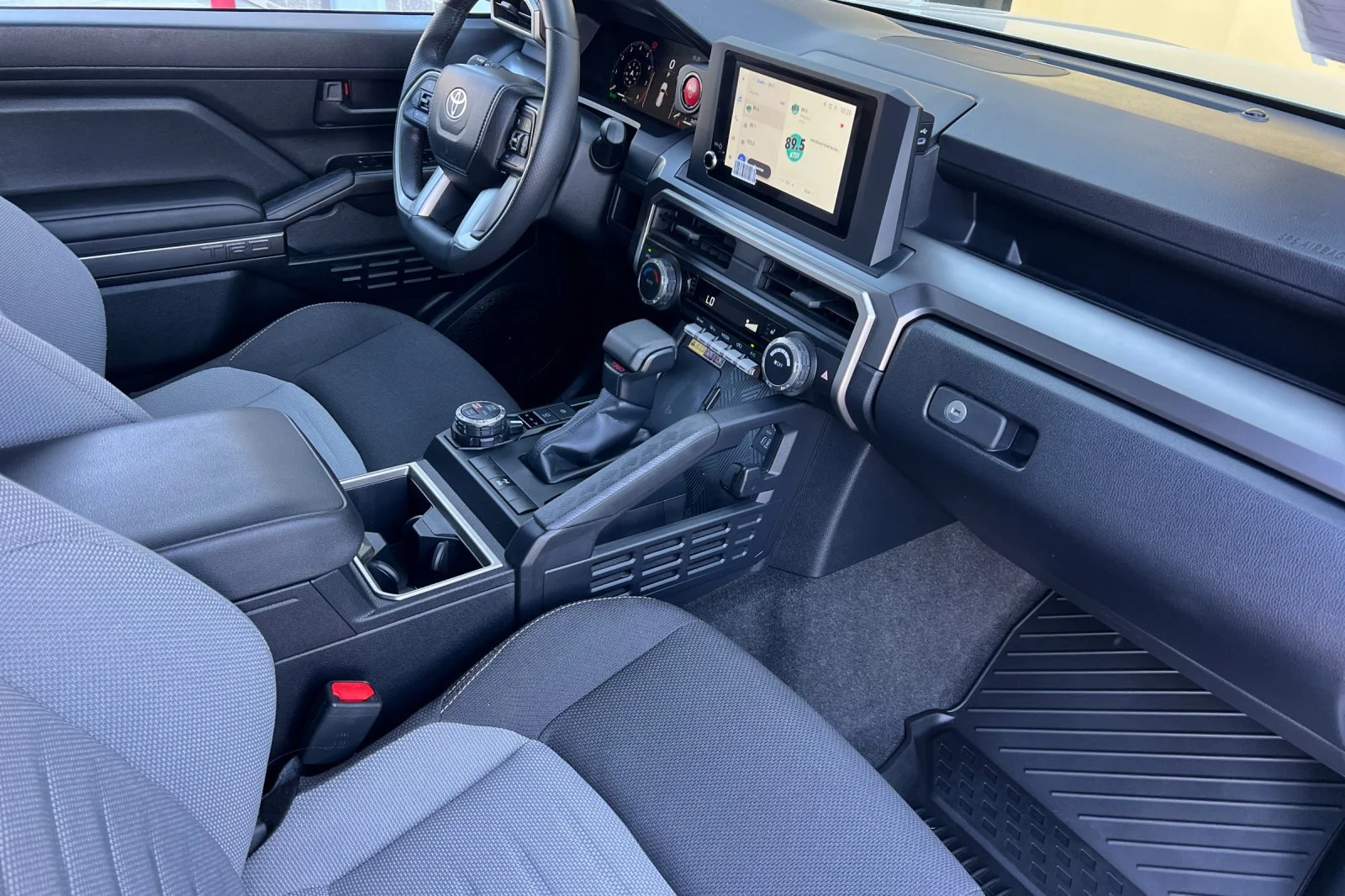 2025 Toyota 4Runner TRD Off-Road - Photo 16