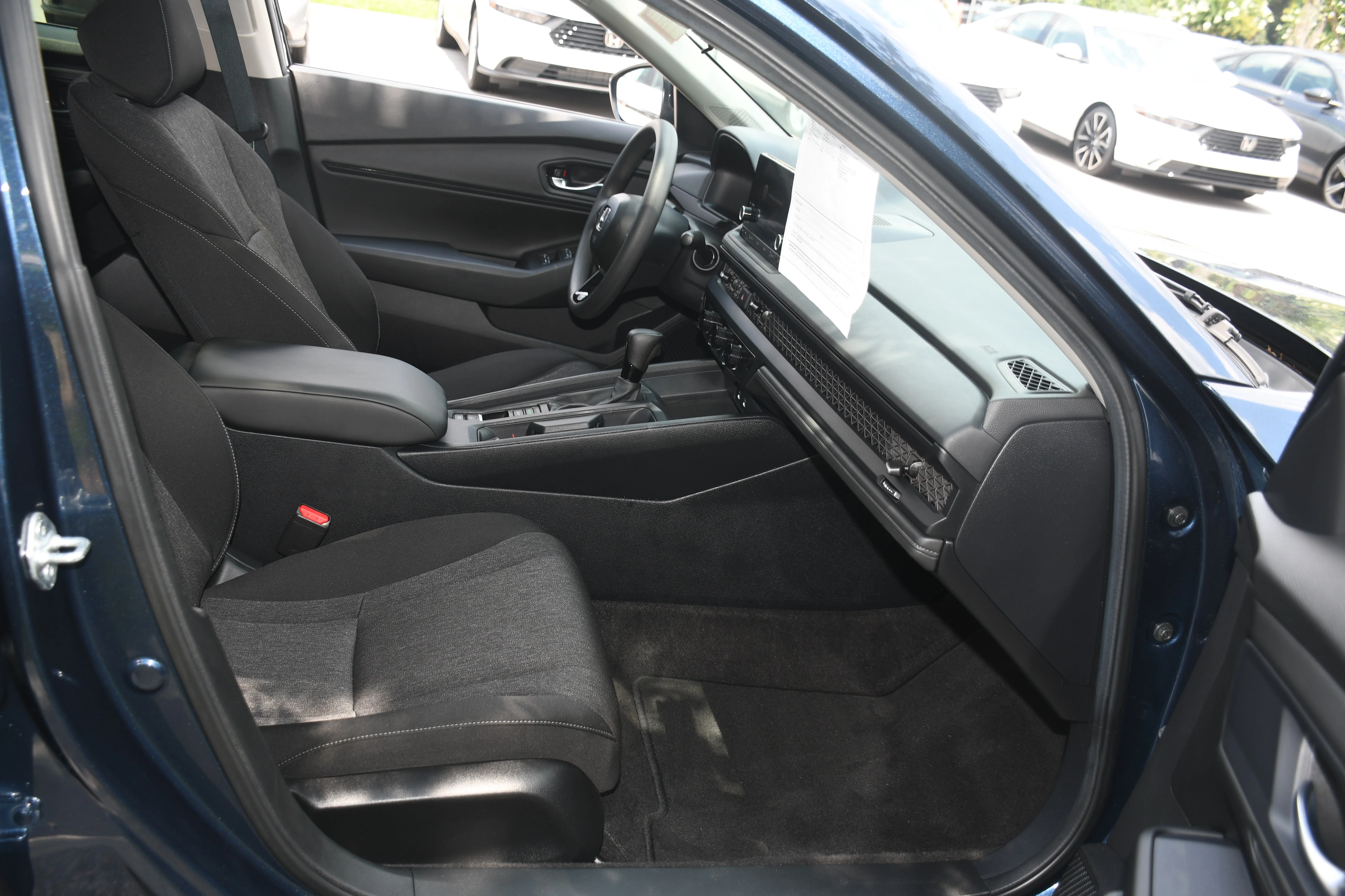 2025 Honda Accord SE - Photo 43