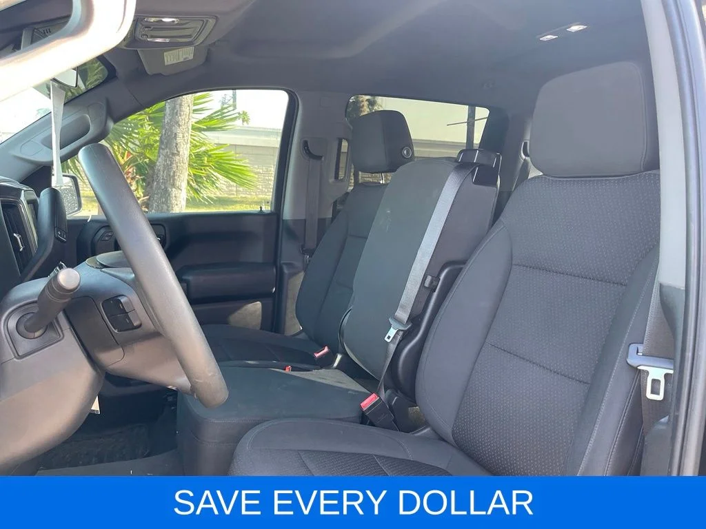 Used 2022 Black Chevrolet Custom image 13