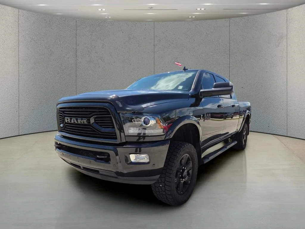 Used 2018 Brilliant Black Crystal Pearlcoat Ram Laramie image 11