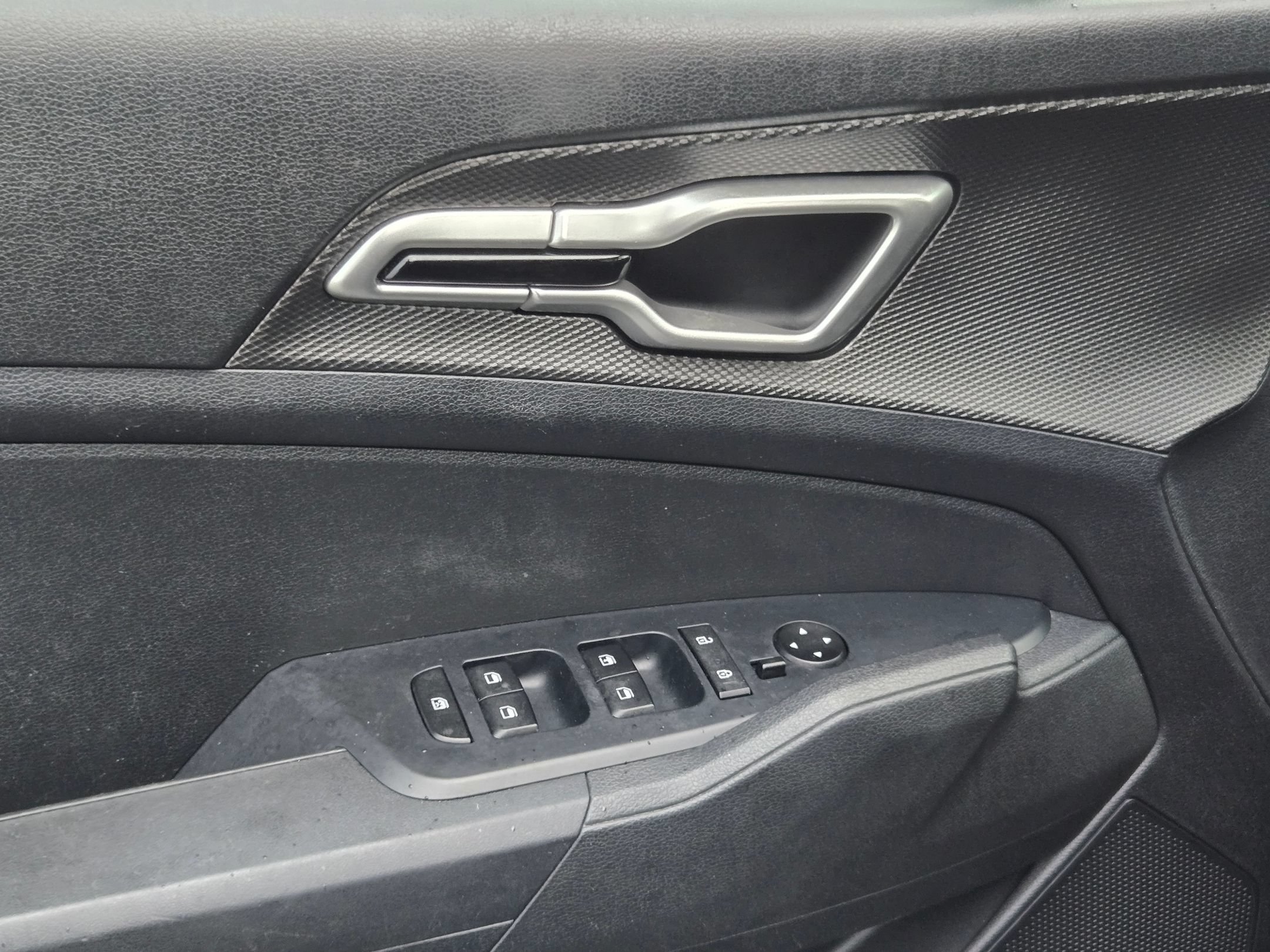 Used 2023 Fusion Black Kia LX image 20