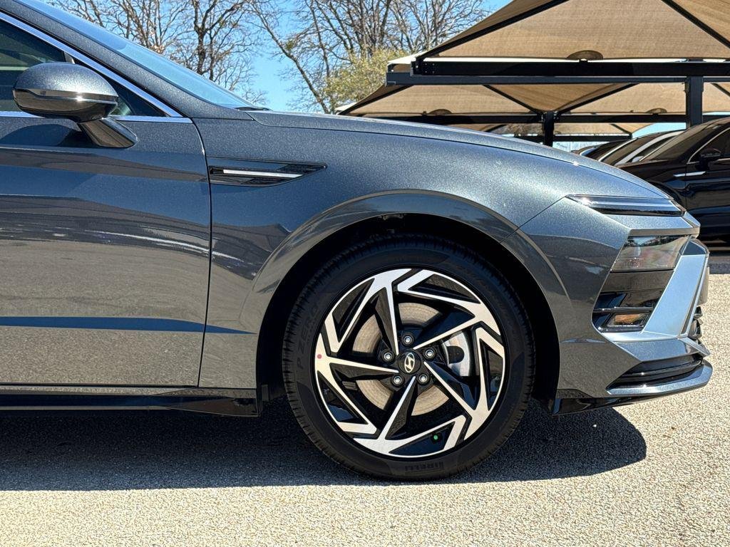 New 2026 Gray Hyundai SEL Sport image 5