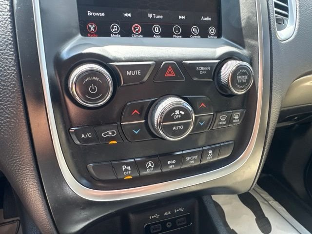 Used 2020 White Dodge SXT image 21