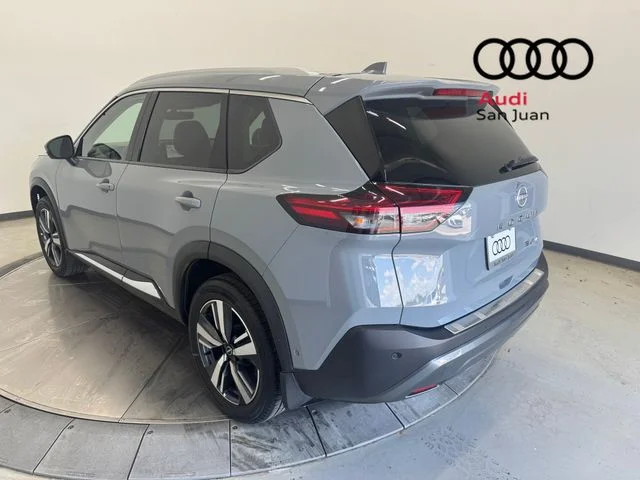 Used 2022 Gray Nissan SL image 36