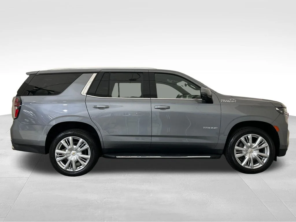 Used 2021 Gray Chevrolet High Country image 6