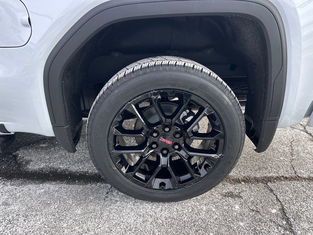 New 2026 Glacier White Tricoat GMC Denali image 39