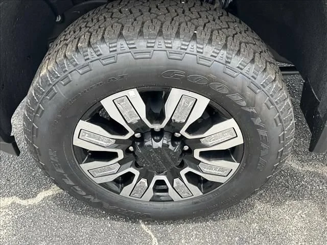2026 GMC Sierra 2500HD Denali - Photo 18