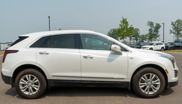 Used 2021 White Cadillac Luxury image 5