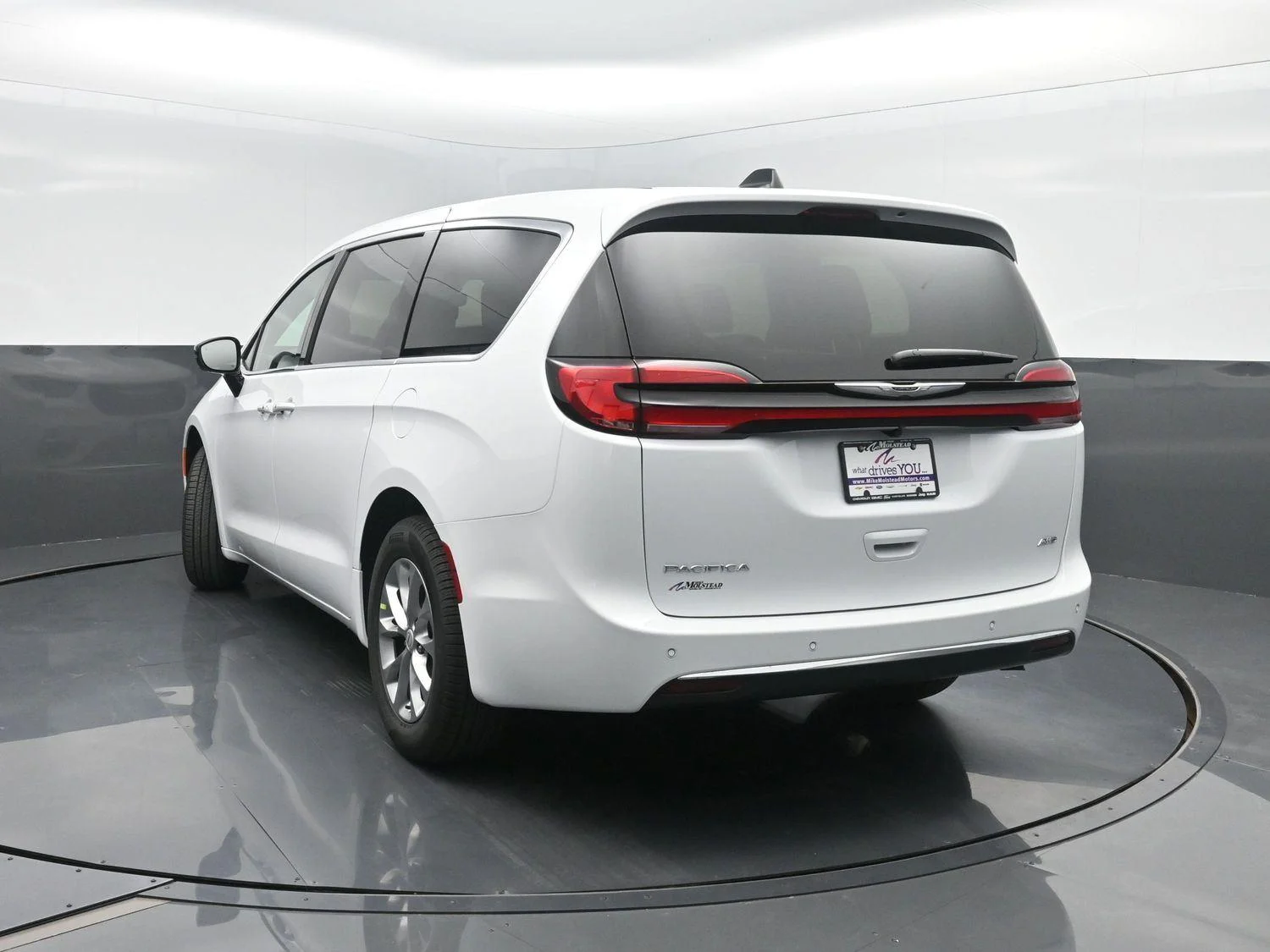 2026 Chrysler Pacifica Select - Photo 45