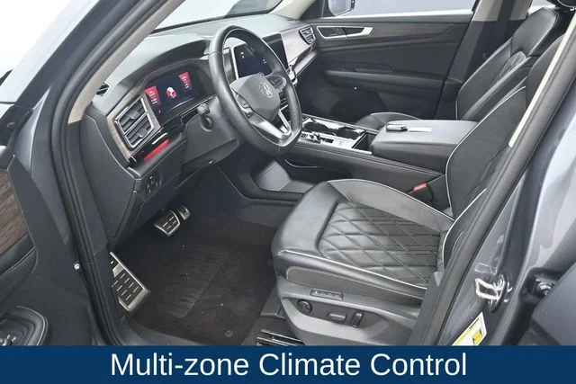 Used 2024  Volkswagen 2.0T SEL Premium R-Line image 17