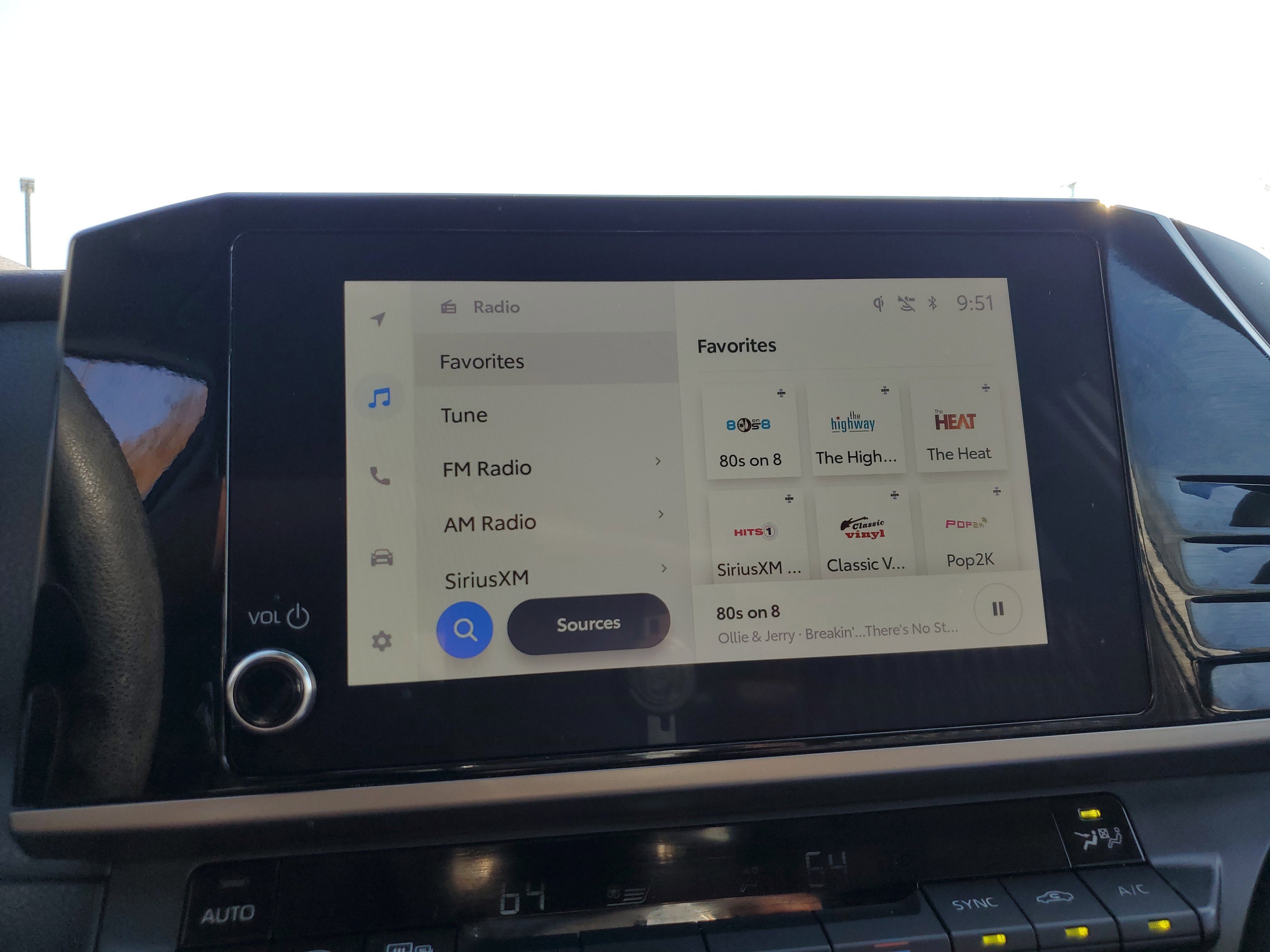 Used 2025 Ice Toyota LE image 19