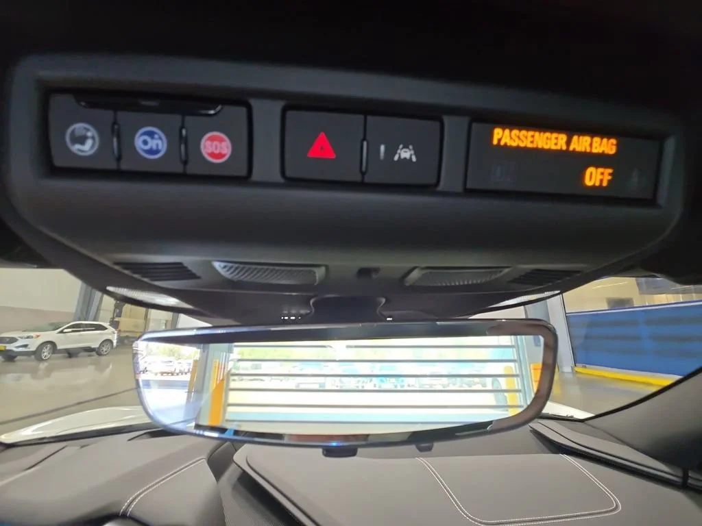 Used 2025 Arctic White Chevrolet 1LZ image 20