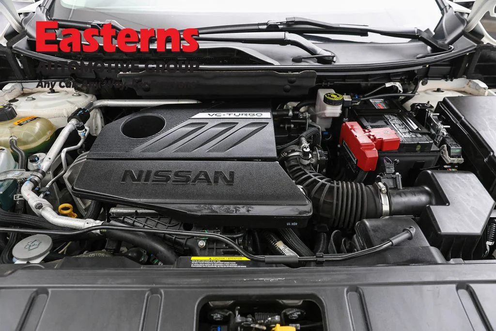 Used 2023 White Nissan SV image 7