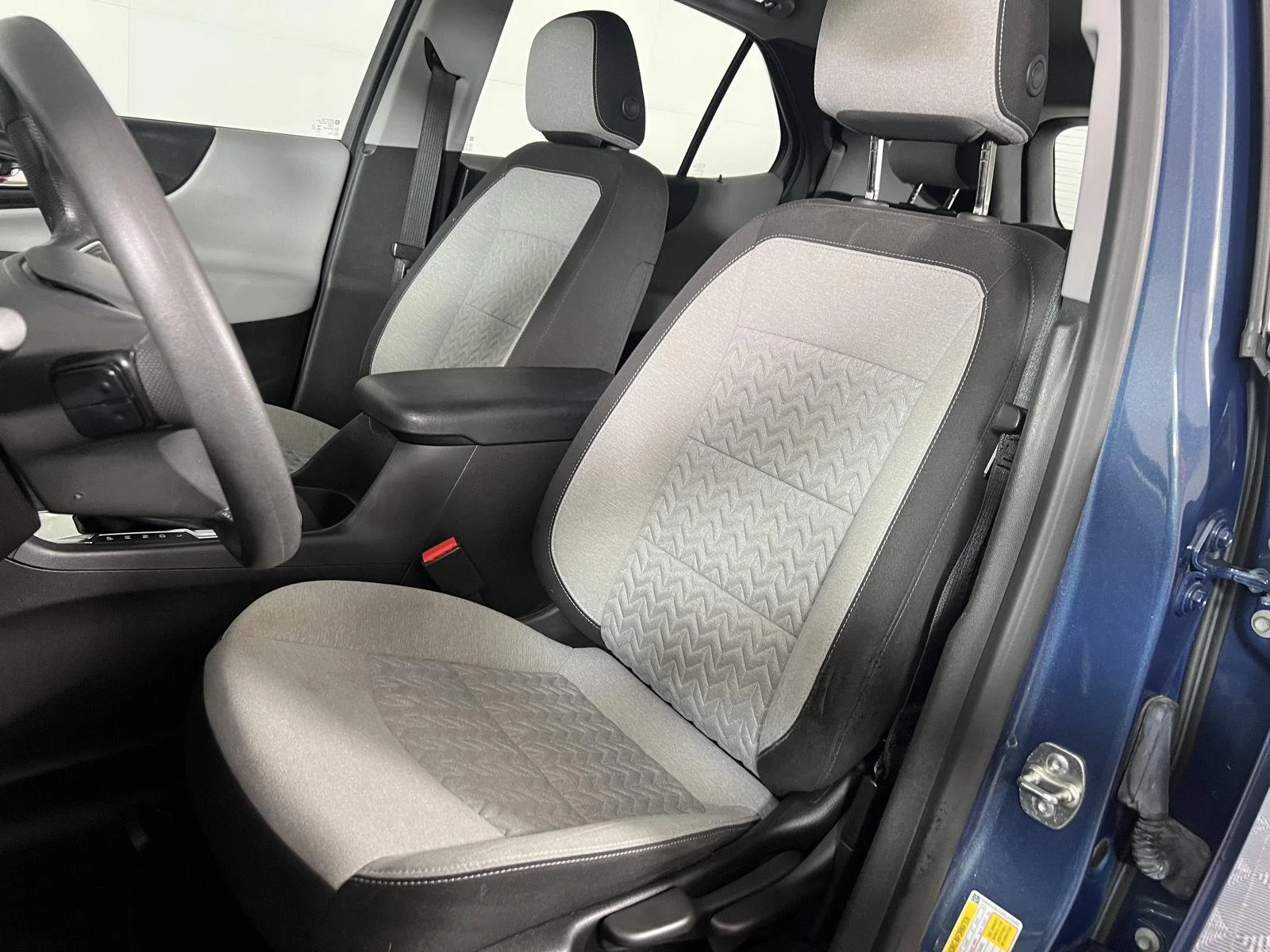 Used 2024 Lakeshore Blue Metallic Chevrolet LS image 10