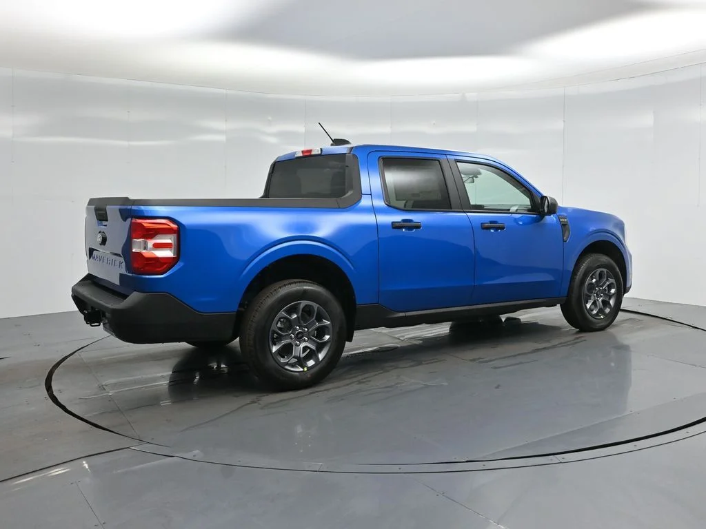 New 2026 Velocity Blue Ford XLT image 24