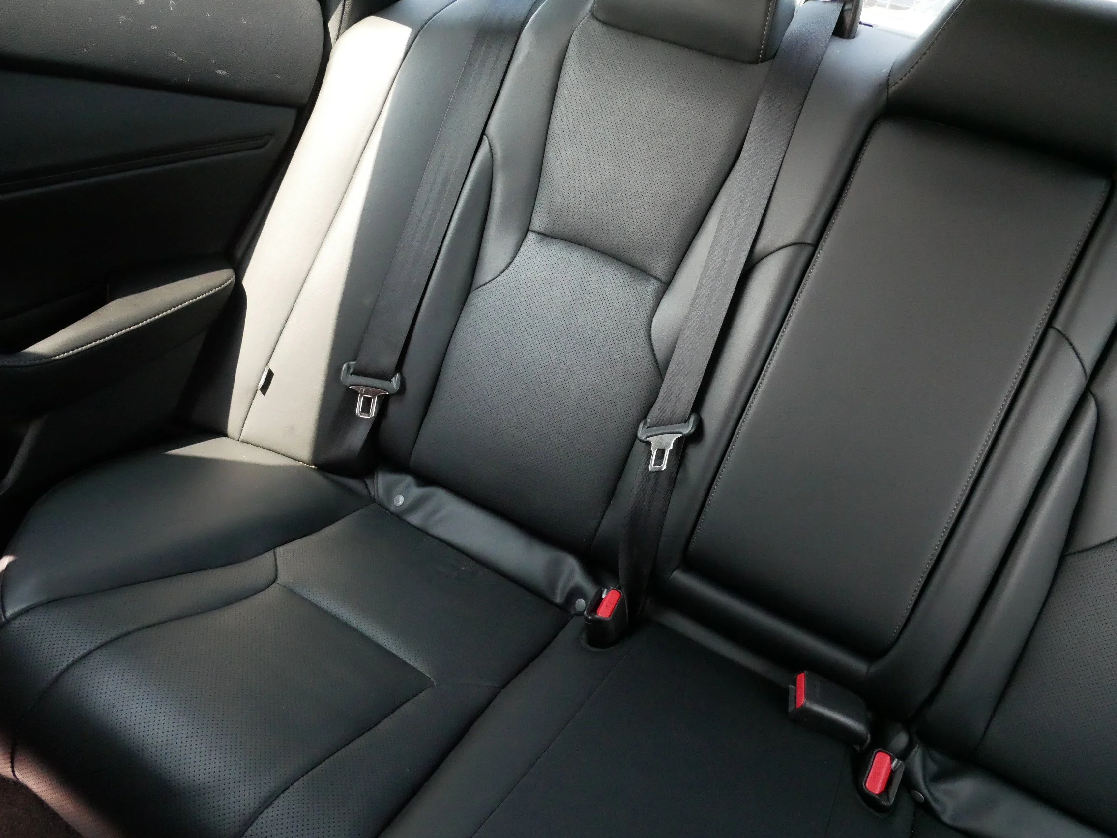 Used 2024 Solar Silver Metallic Honda Touring image 12