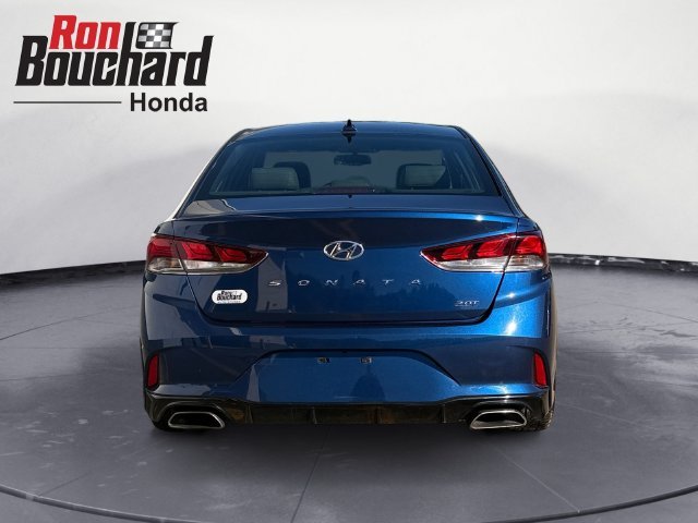 Used 2018 Blue Hyundai Sport 2.0T image 3
