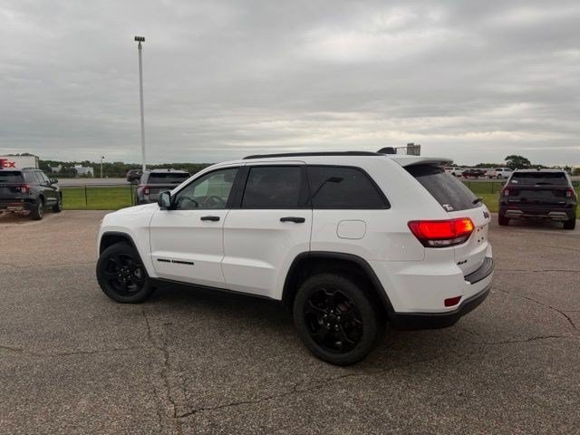 Used 2019 Bright White Clearcoat Jeep Upland image 9