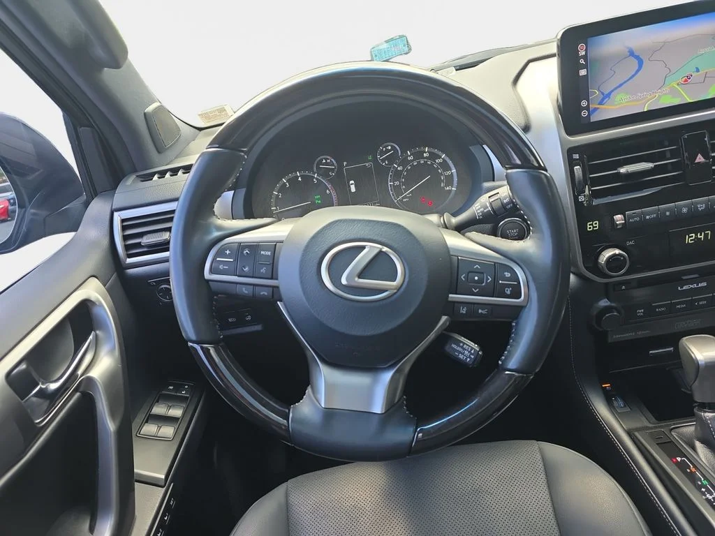 2023 Lexus GX PREMIUM - Photo 11