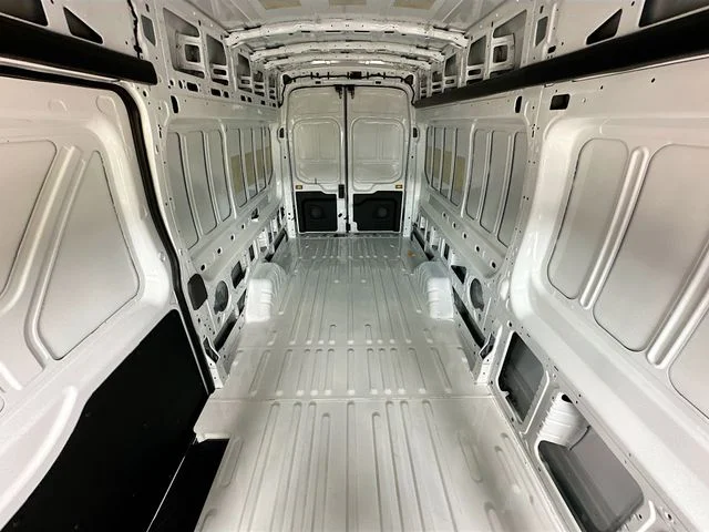 New 2026 Oxford White Ford Base image 16