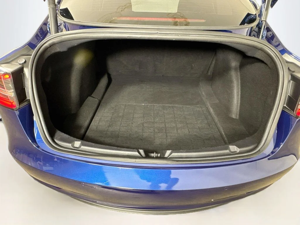 Used 2022 Blue Tesla Long Range image 29