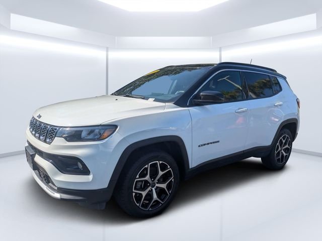 Used 2025 White Jeep Limited image 7