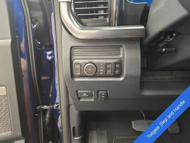 New 2027 Neptune Blue Ford F-250® Lariat® image 41