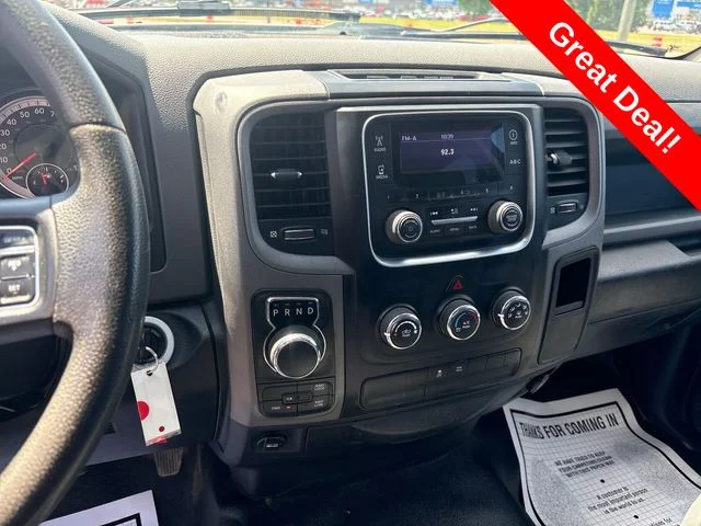 Used 2017 Bright White Clearcoat Ram Tradesman image 21