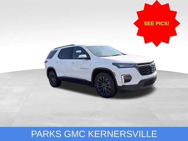 2022 Chevrolet Traverse FWD RS's photo
