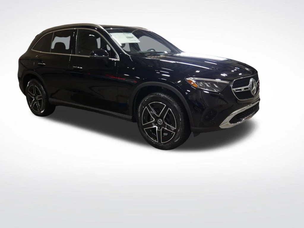Used 2026 Black Mercedes-Benz GLC 300 image 6