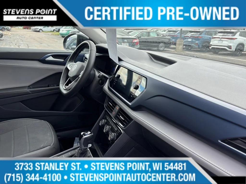 Certified Used 2024 Deep Black Pearl Volkswagen 1.5T SE image 32