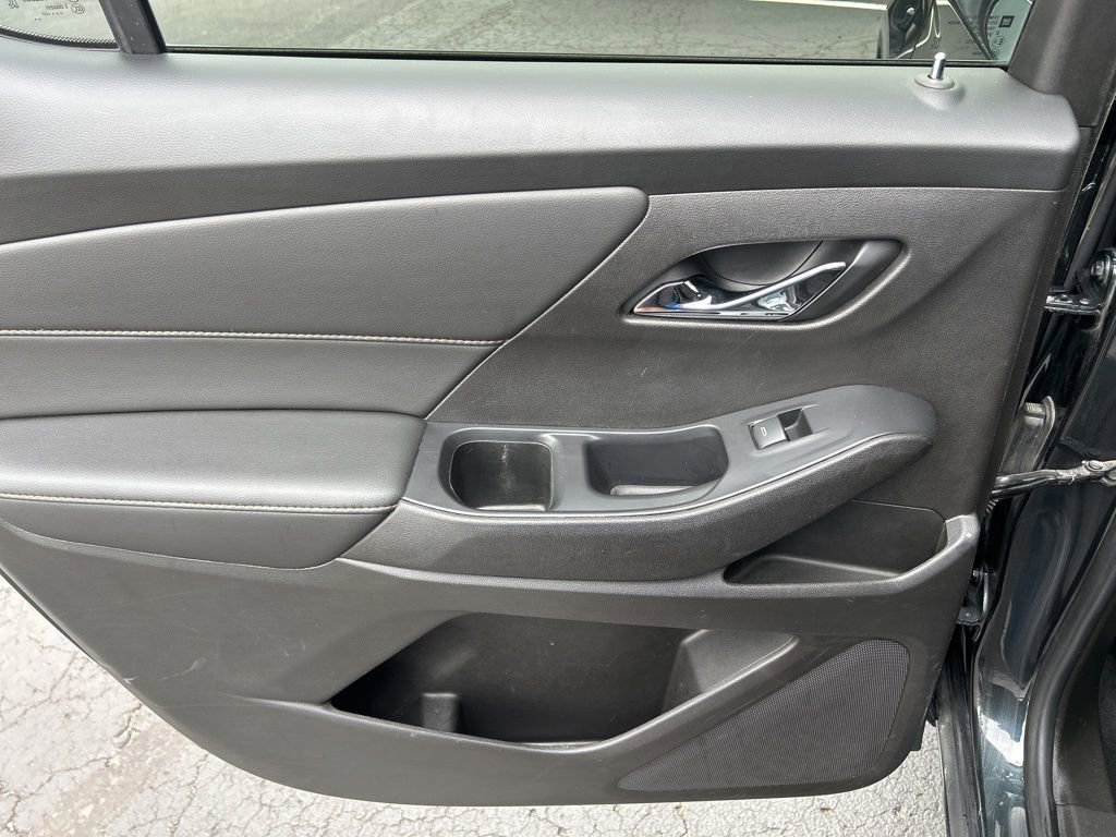 Used 2021 Graphite Metallic Chevrolet LT Leather image 42