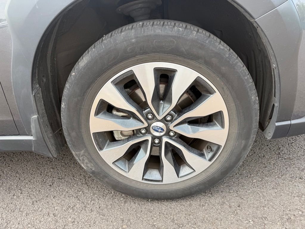 Used 2023 Magnetite Gray Metallic Subaru Limited image 25