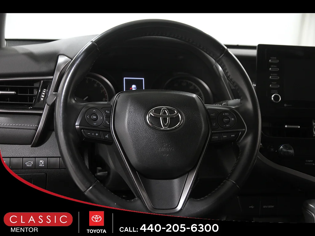 2023 Toyota Camry SE - Photo 7