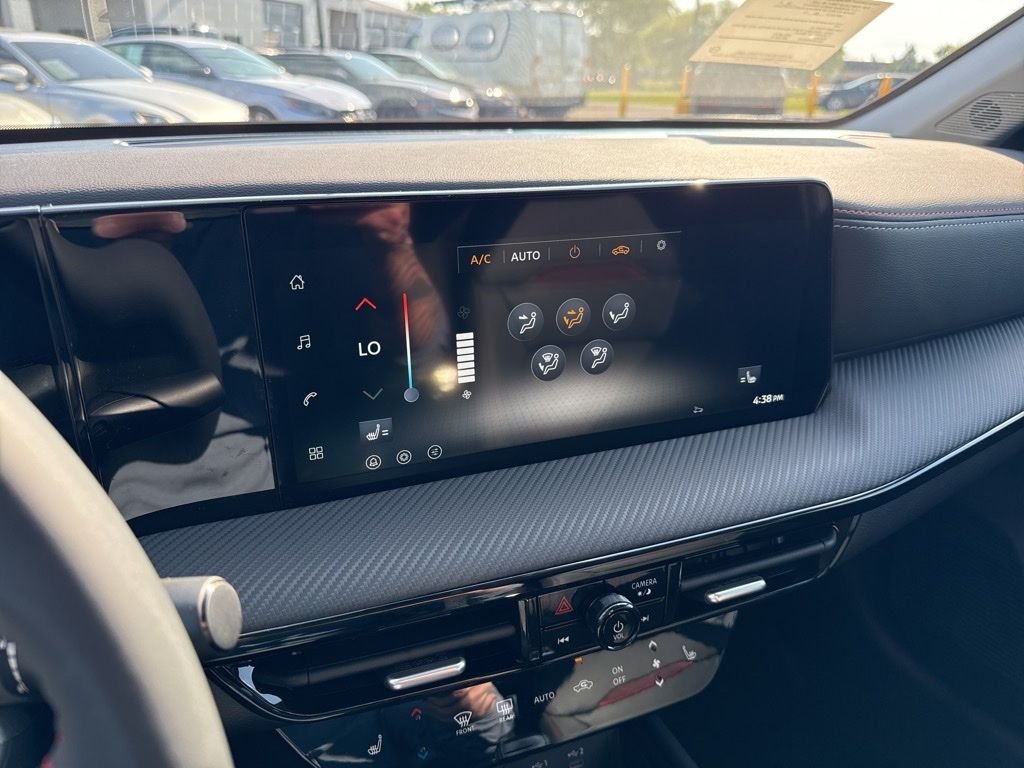 2026 Nissan KICKS SR AWD - Photo 18