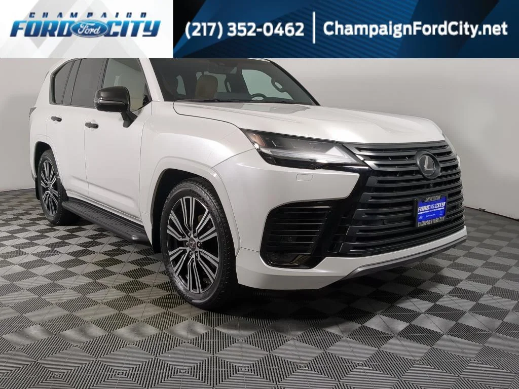 Used 2023 White Lexus Luxury image 1