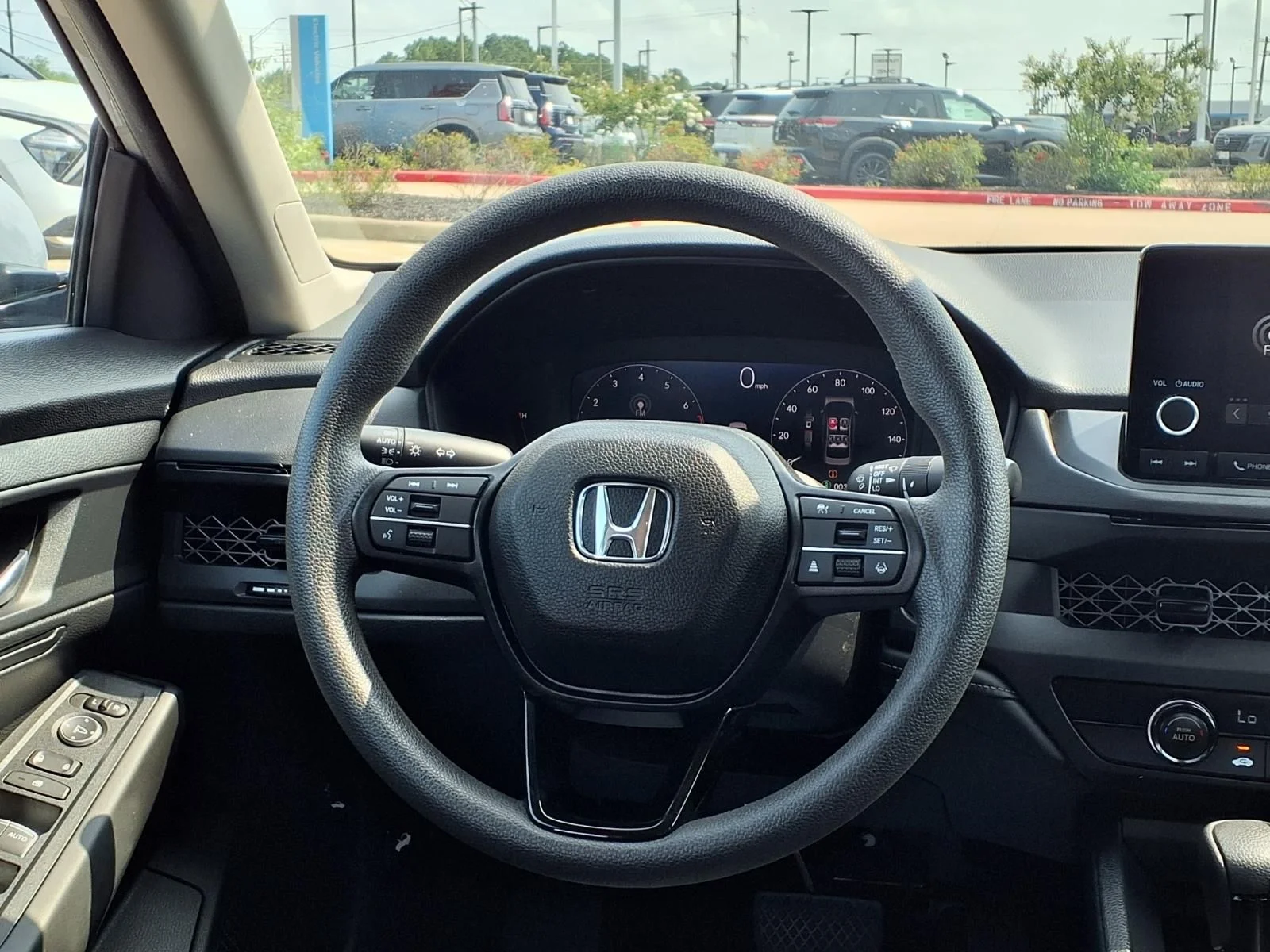 Used 2025 Silver Honda LX image 12